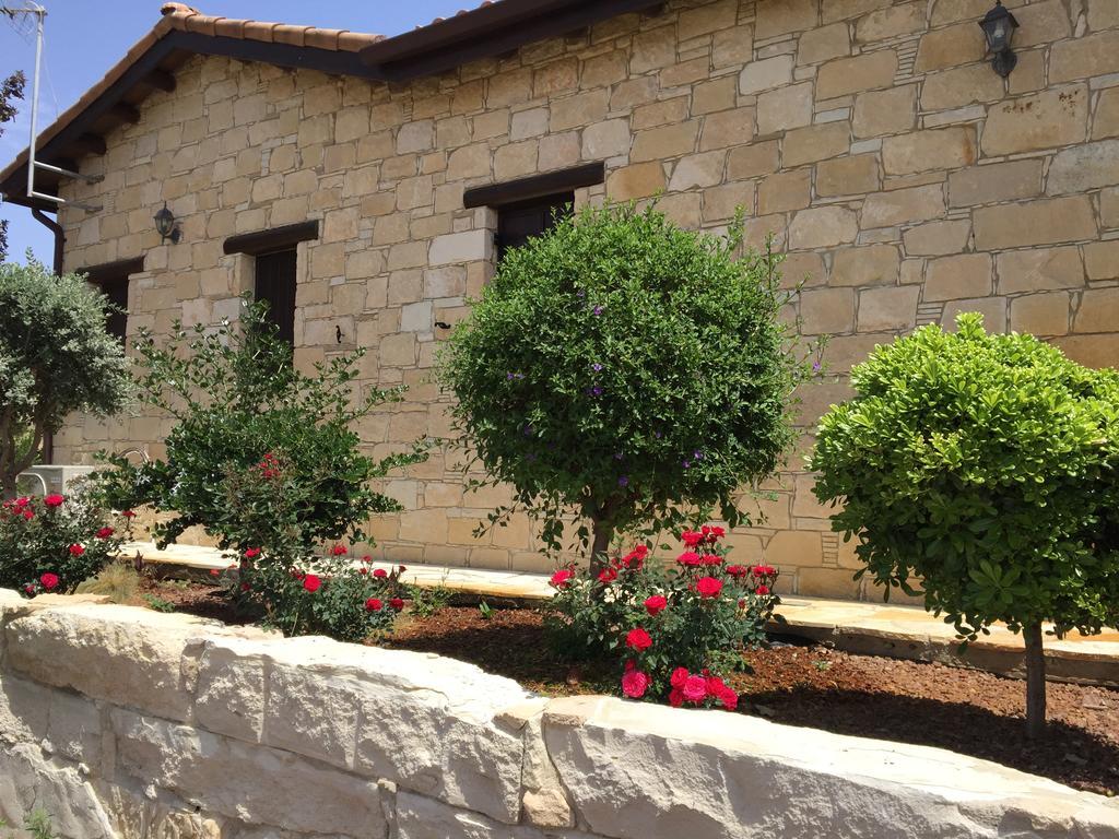Paradise Traditional House Maroni Exterior foto