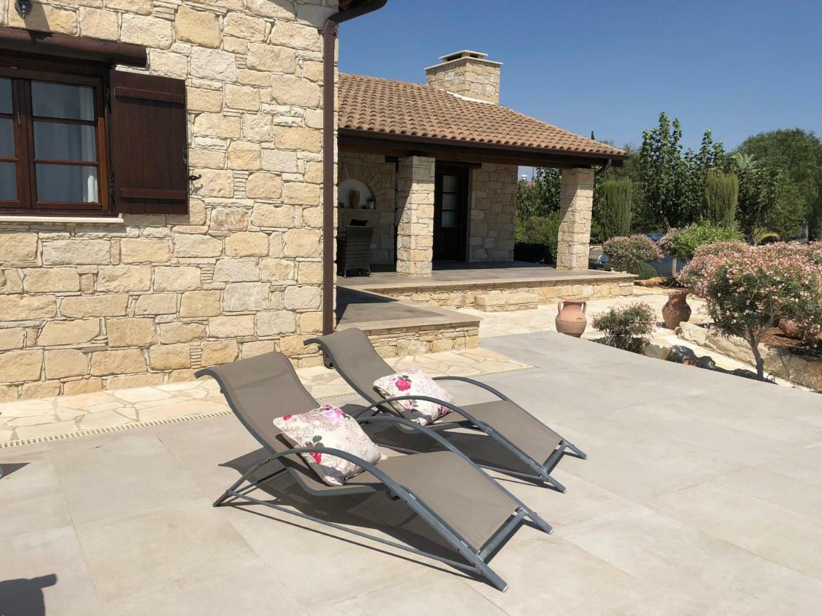 Paradise Traditional House Maroni Exterior foto